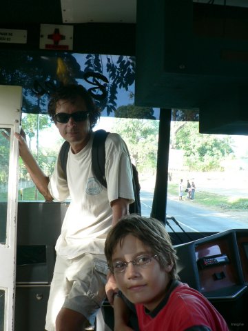 80- Retour en bus 